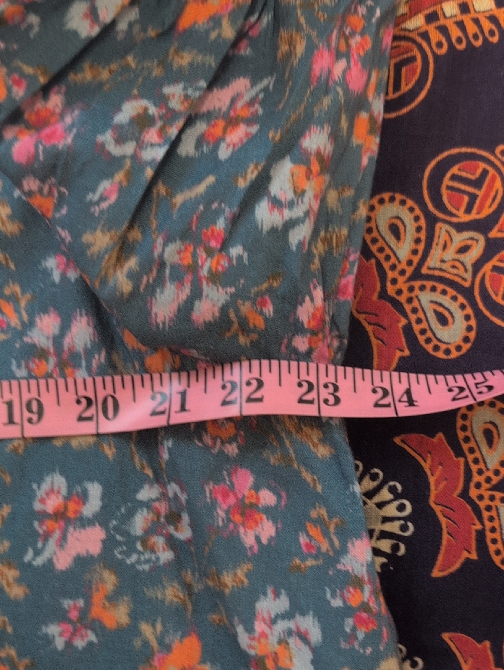 Sundance Ruffle Front Floral Blouse. - Picture 6 of 7